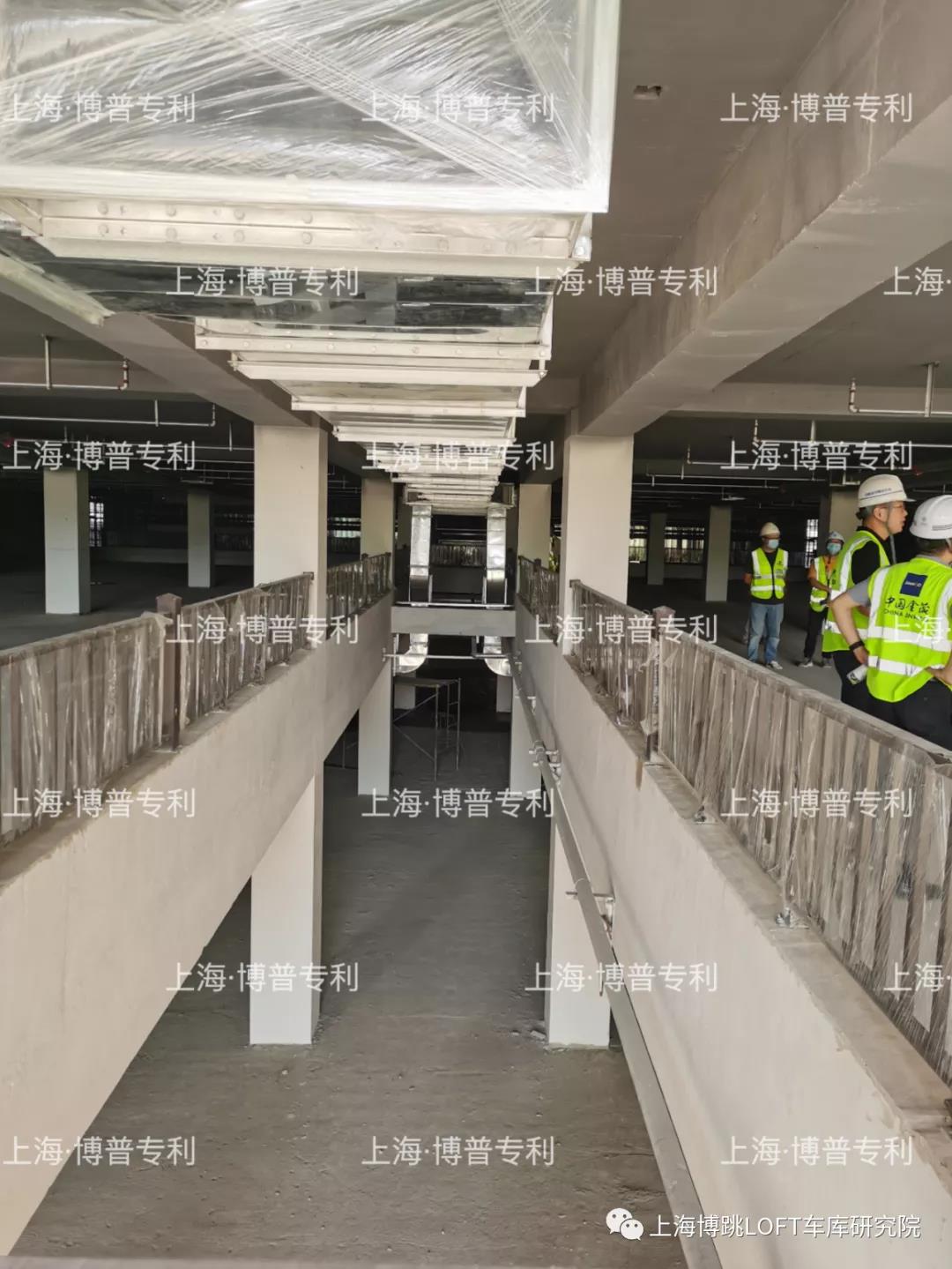 黄冈恭喜金茂集团第一个LOFT专利车库项目封顶！（限内部参观）